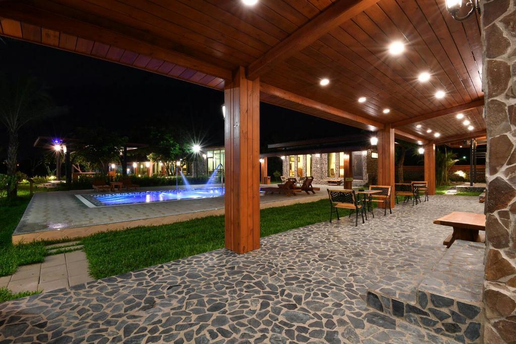 Kenting Four Season Villa Heng-ch'un Екстериор снимка