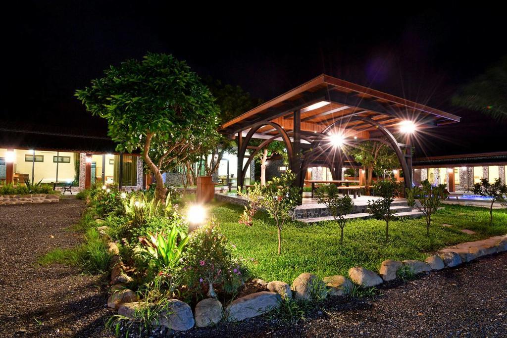 Kenting Four Season Villa Heng-ch'un Екстериор снимка